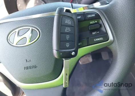 2021 Hyundai Accent Se из США, поврежденный, VIN 3KPC24A64ME144844